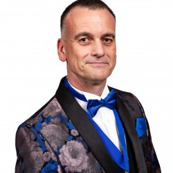 Andy McNicholas